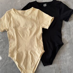 Light Cream and Black Crewneck Bodysuit – Size XL